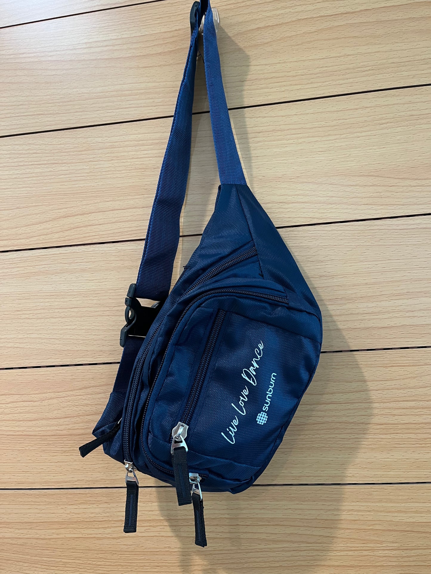 Sunburn Sling Bag